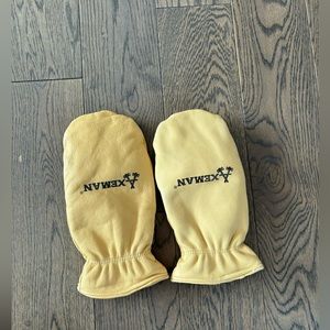 Kinco Axeman work mittens